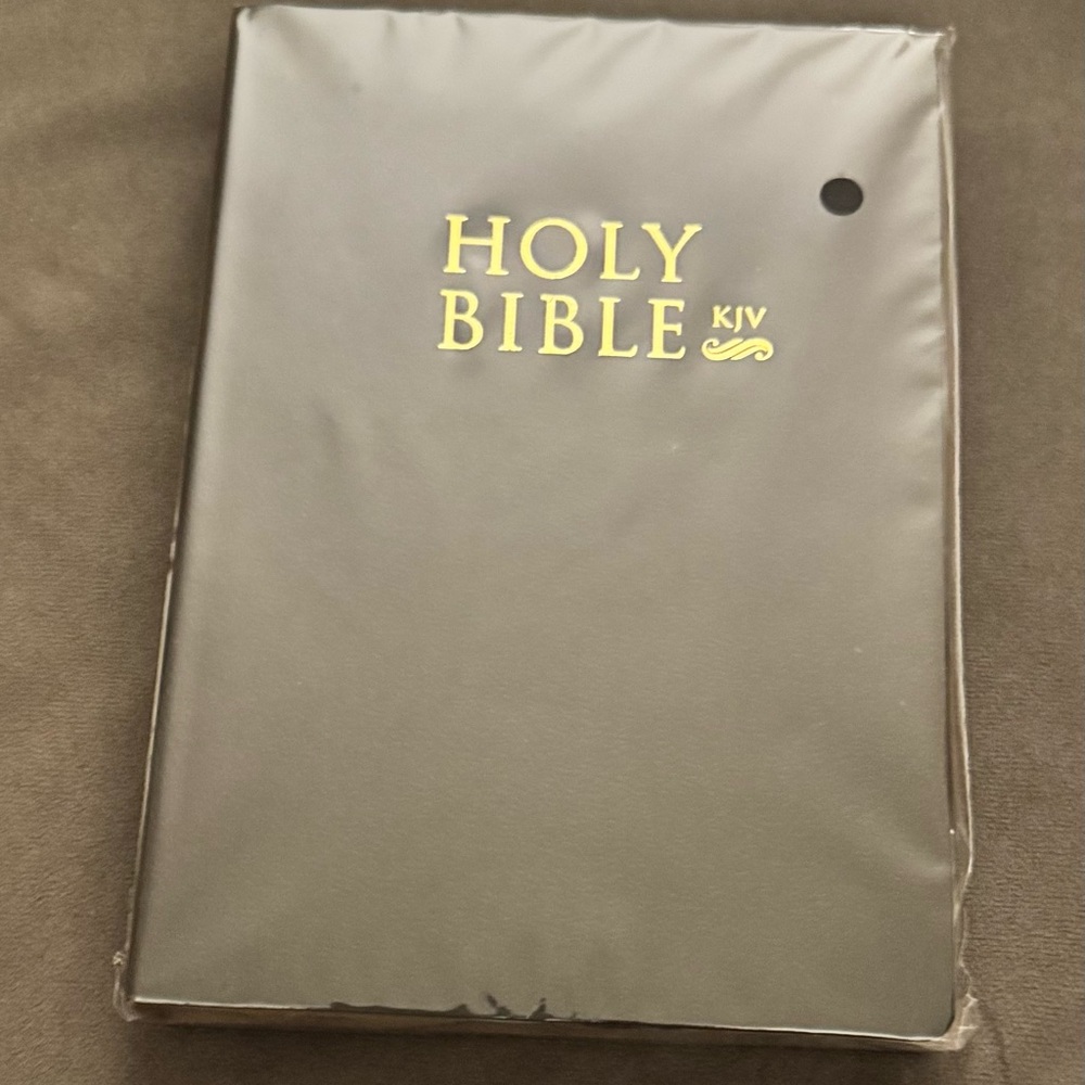 Black or White Holy Bible KJV